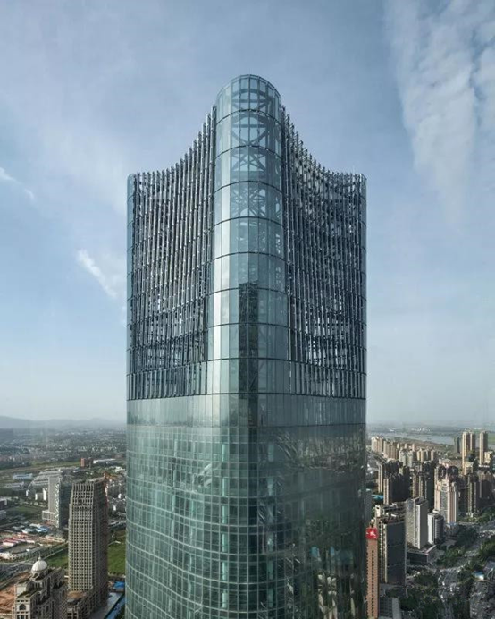 南昌绿地中央广场——金边瑞香灵感下的城市之窗-13