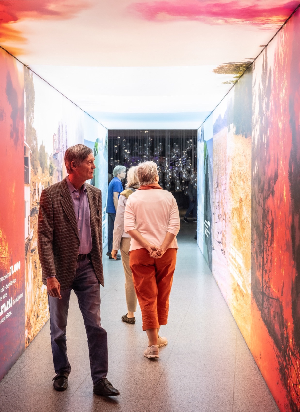 《WEtransFORM:建筑的未来》展览空间设计丨德国丨MVRDV-18