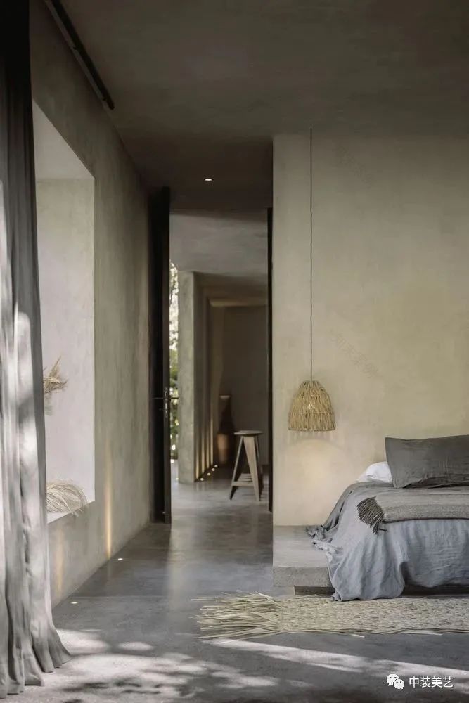 Top Case/打造平凡的惊喜--极简避世豪宅,养老的完美宅空间-33