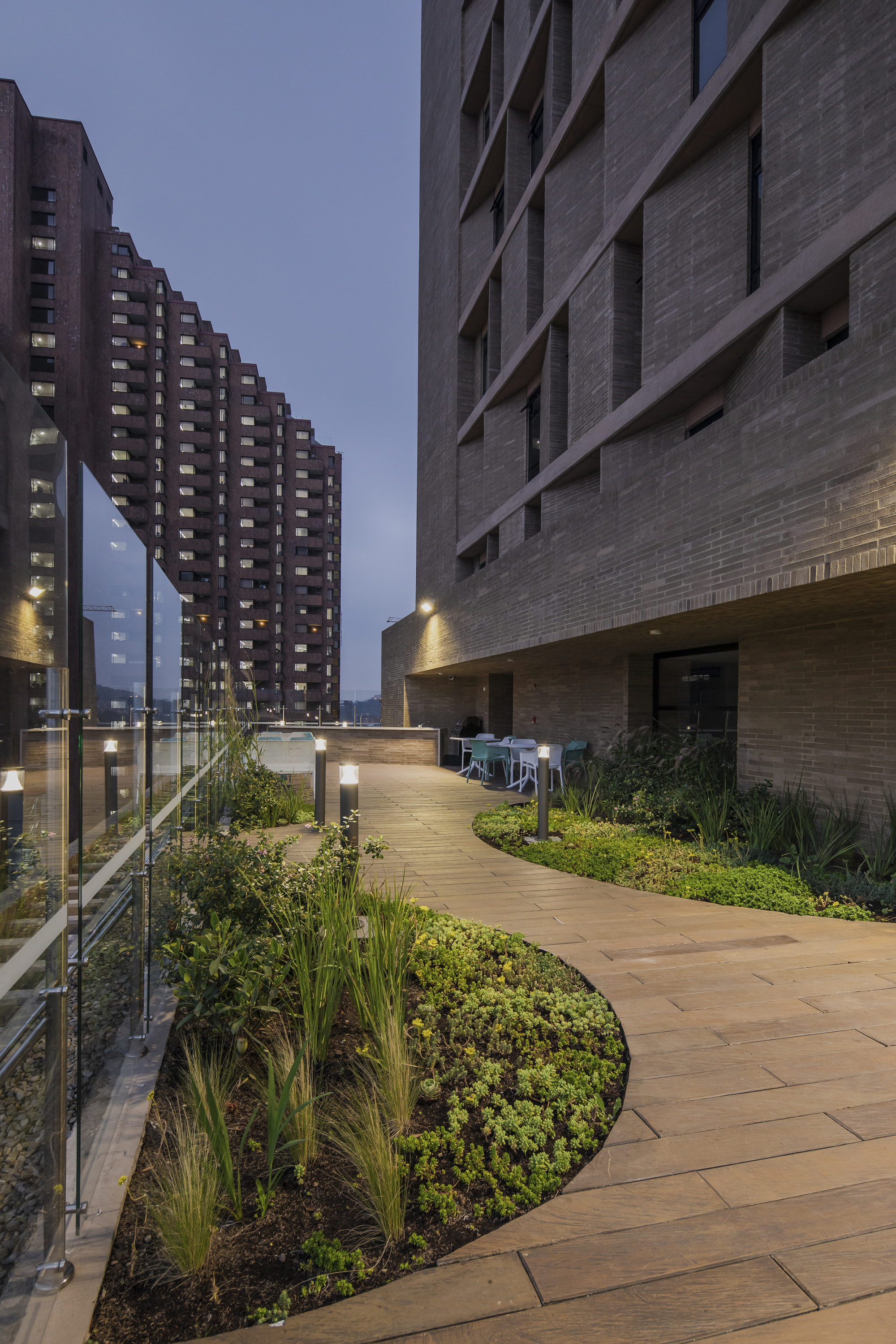 多户型住宅平衡 1 号塔楼 | 模块化设计中的多样性和紧凑性-5