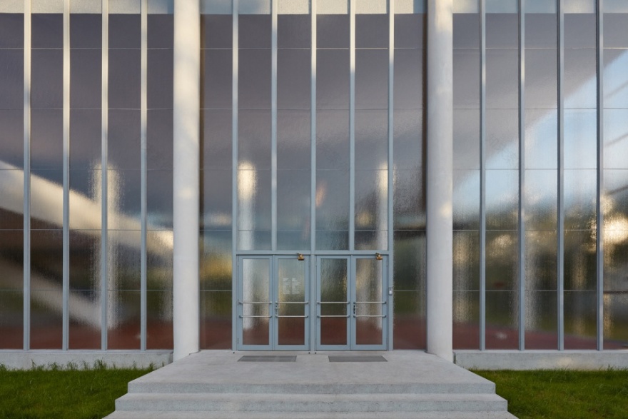 捷克 Tomáš Baťa 纪念馆改造 | 现代简约的神圣空间-10