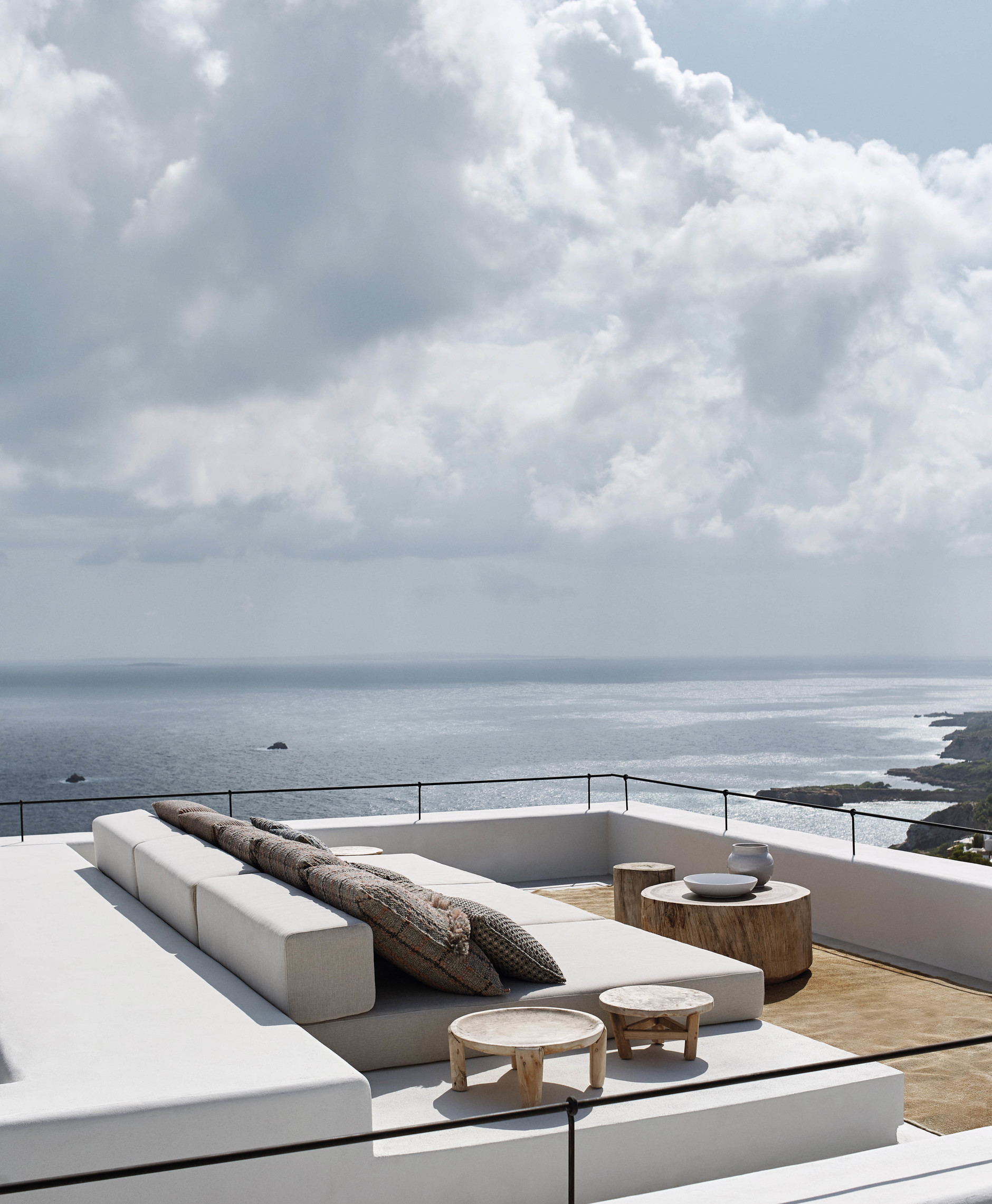 Patricia Urquiola 的伊维萨岛之家 | 天空的礼物-5