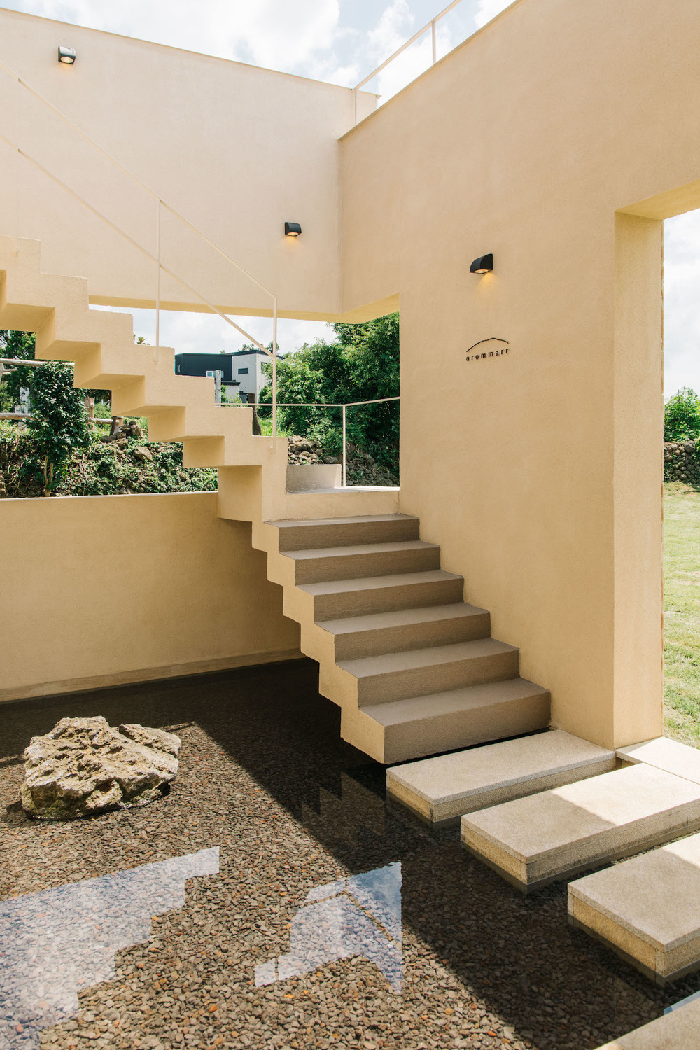 Orommarr 咖啡厅丨Z Lab 工作室-11