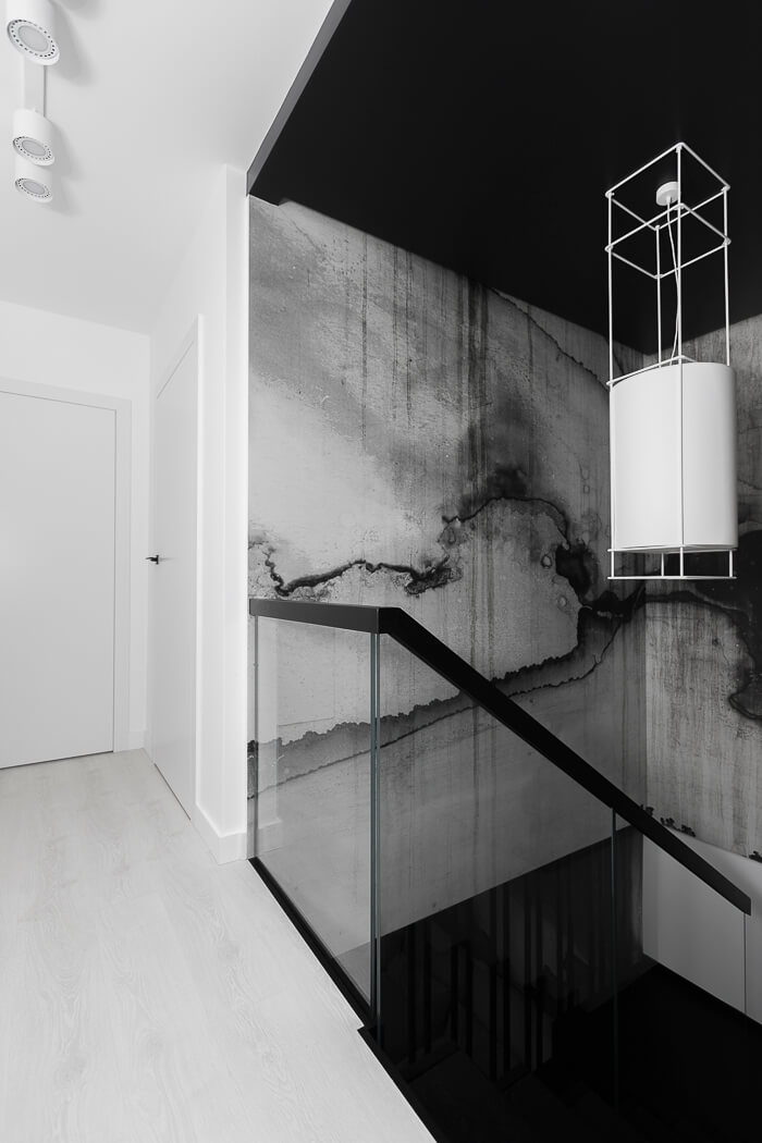 Nowoczesne wnętrze black&white w domu w Gorzowie Wielkopolskim - PLN Design-11