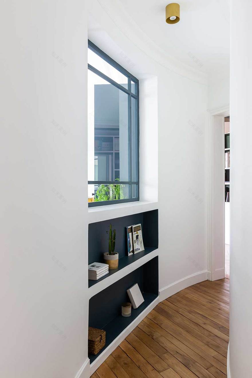 巴黎 16 区优雅公寓设计,展现深色调的独特魅力-22