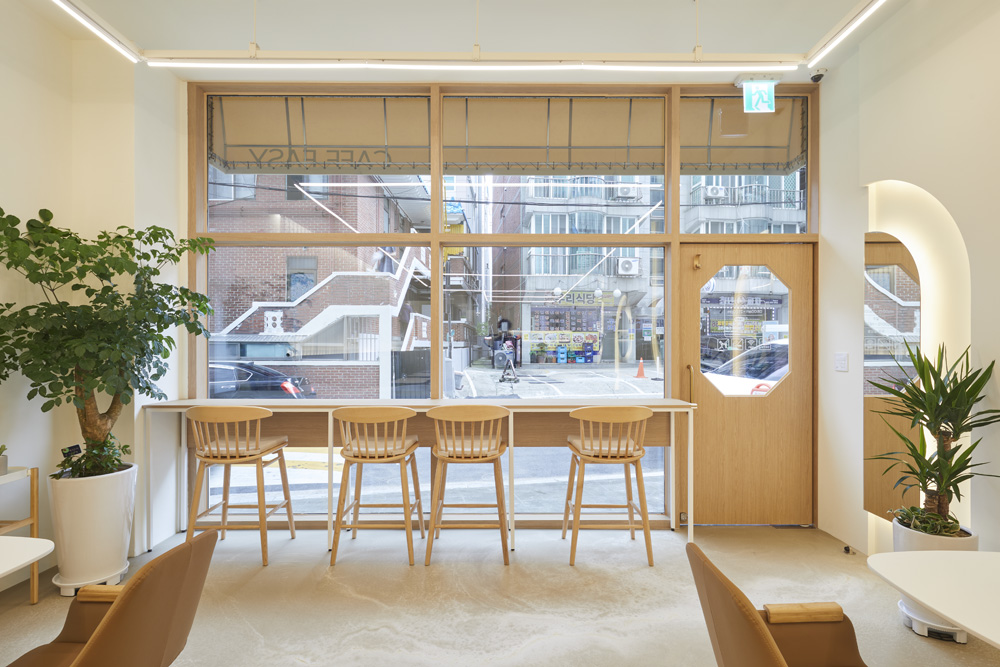 温馨 20 坪咖啡厅，费用公开-7