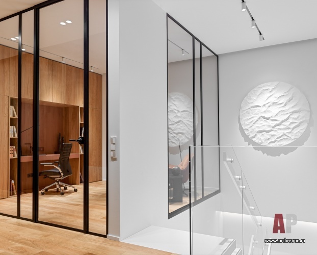 Современная 2-х этажная квартира с атмосферой загородного дома, 200 кв. м-37