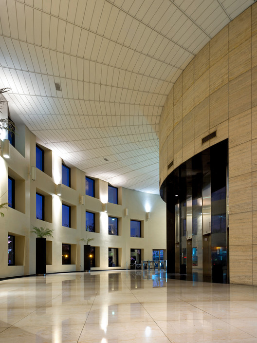 阿根廷布宜诺斯艾利斯普罗 Urban Building丨MSGSSV 建筑事务所-18