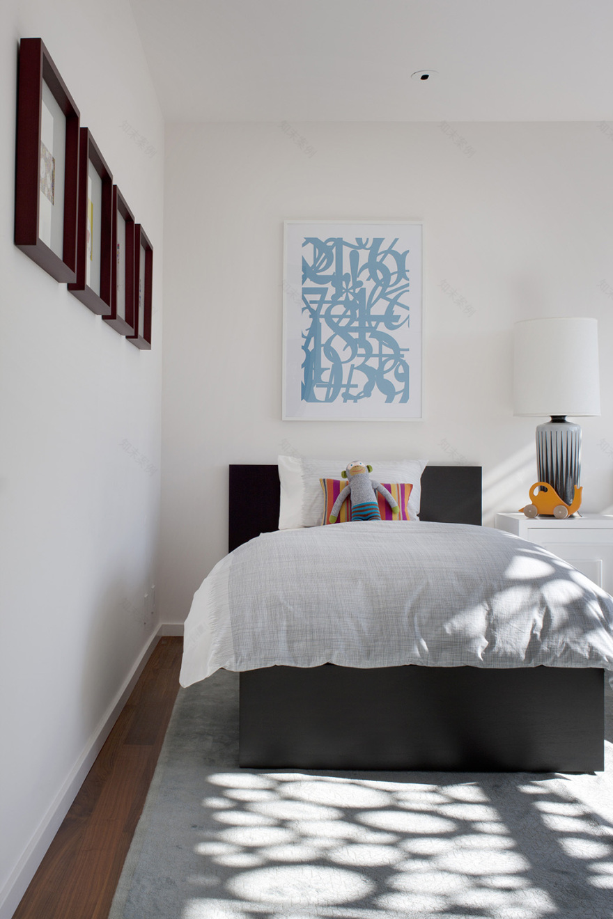 加州威尼斯松树下的 Walnut 住宅-33