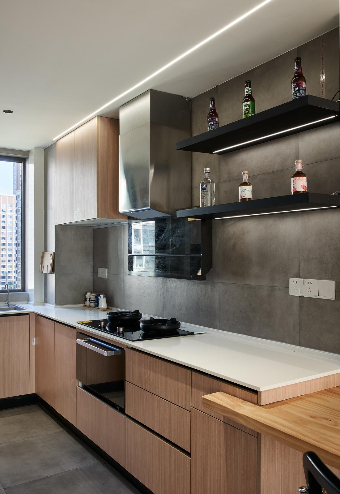 悠然自得 · 开放式餐厨与明亮客厅的断舍离生活美学-17