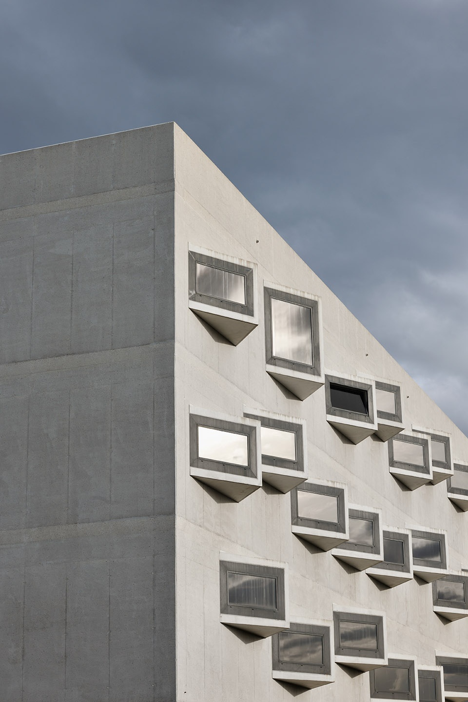 普利莫斯卡大学 Livade 校区教学楼 1·0·融入自然的开放式网络设计-24