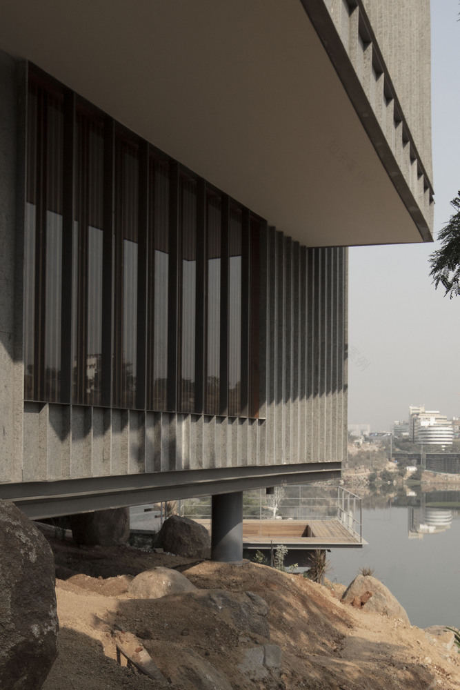 印度湖边悬浮别墅-41