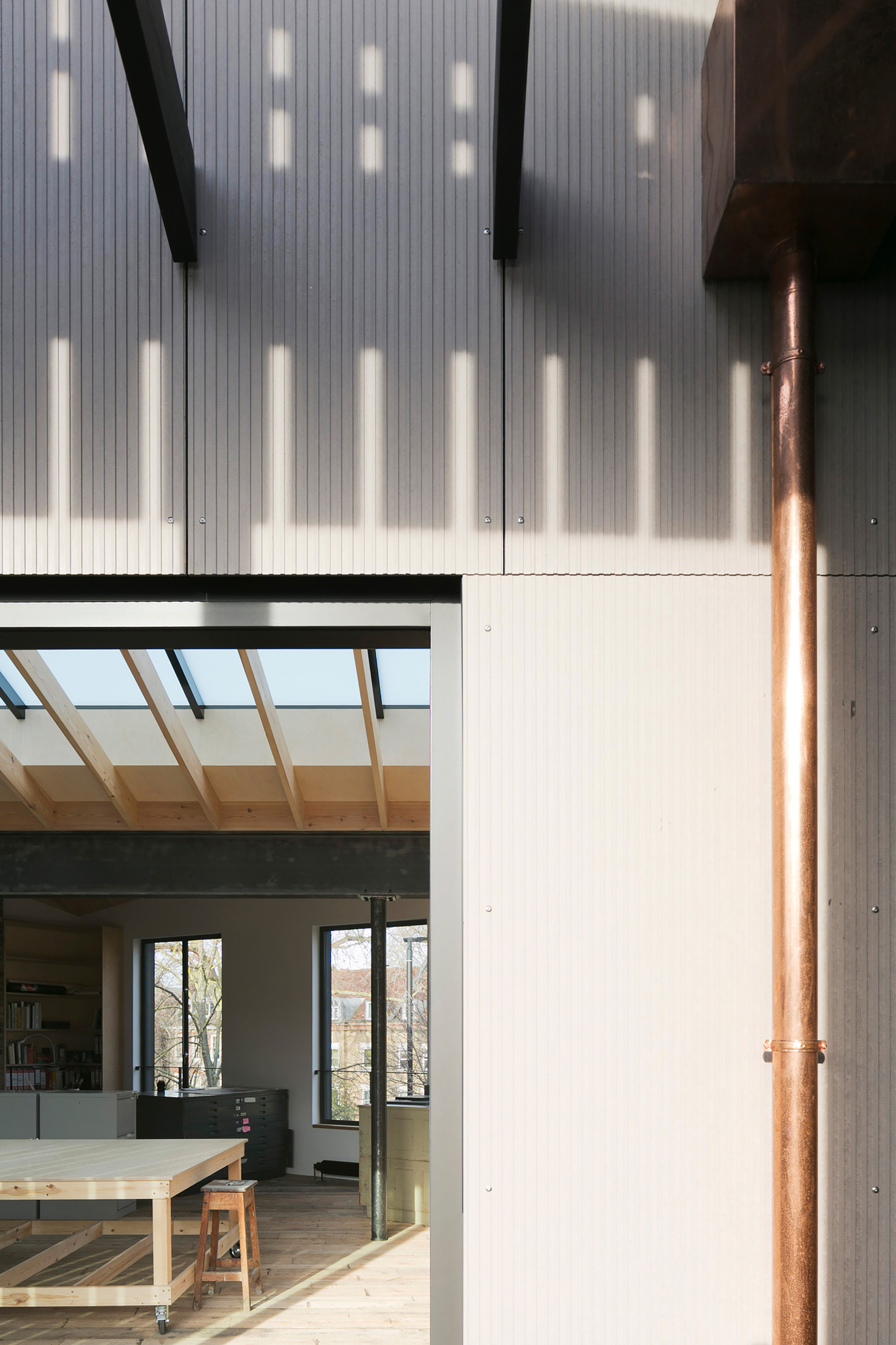 Artist's Studio in Stepney in London / Martin Edwards Architects-27