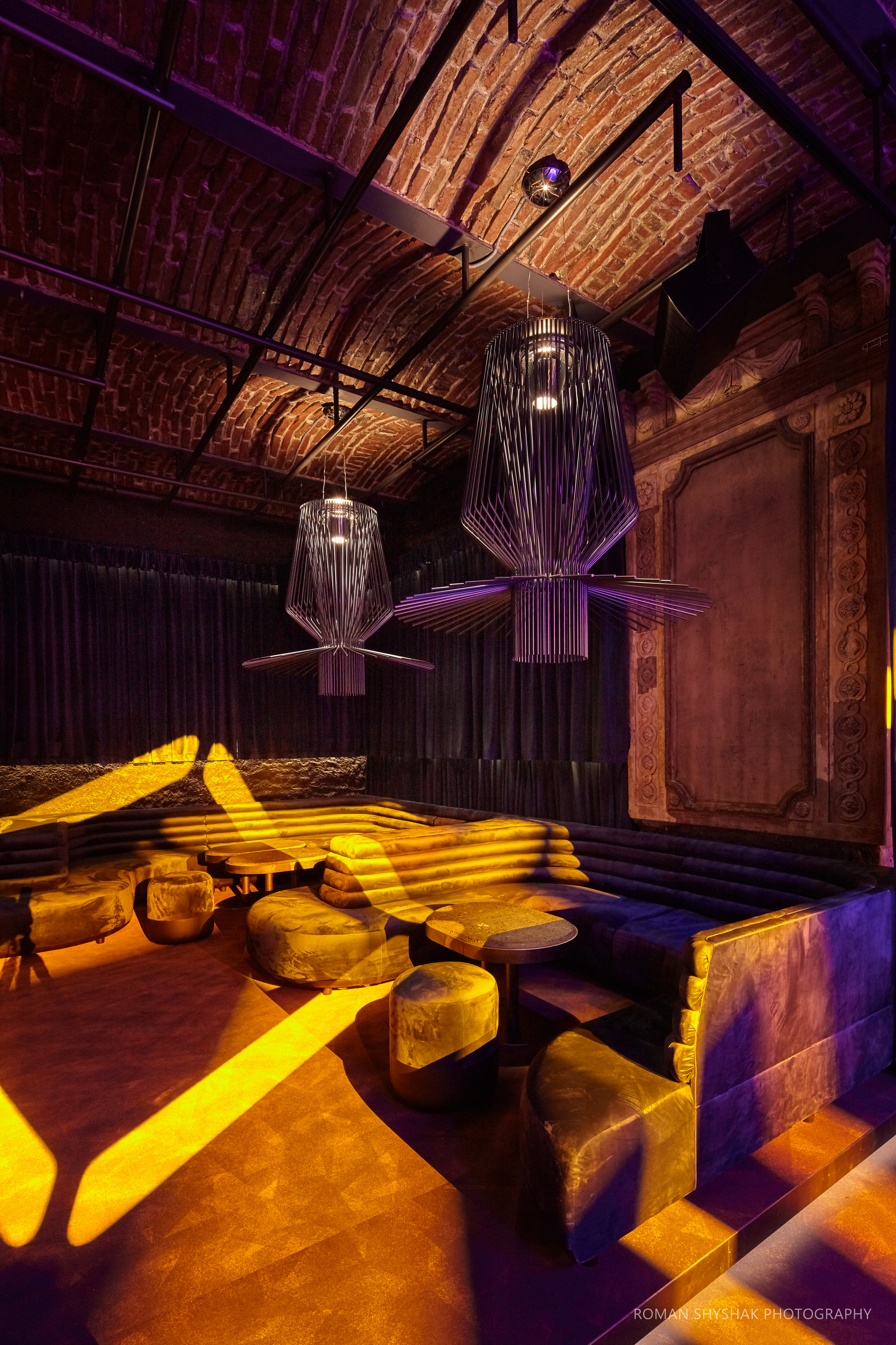 Split Club Lviv 夜总会室内设计丨乌克兰利沃夫丨Replus bureau-14