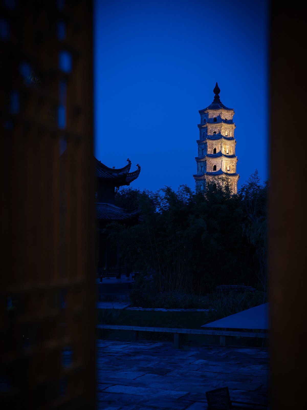 诗莉莉漫戈塔·天榕庄度假村丨中国黄山丨埂上设计-38