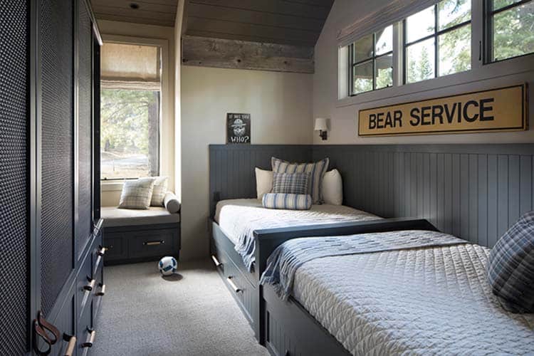 Dreamy mountain retreat with serene indoor-outdoor connection in Tahoe-27