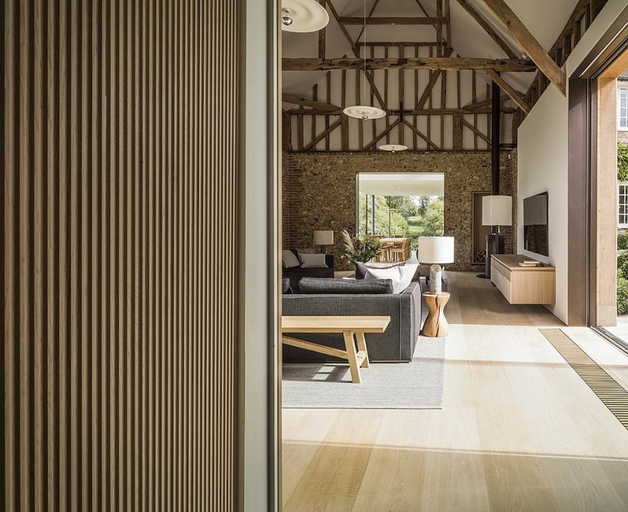 英国七橡树农舍丨Gregory Phillips Architects-7