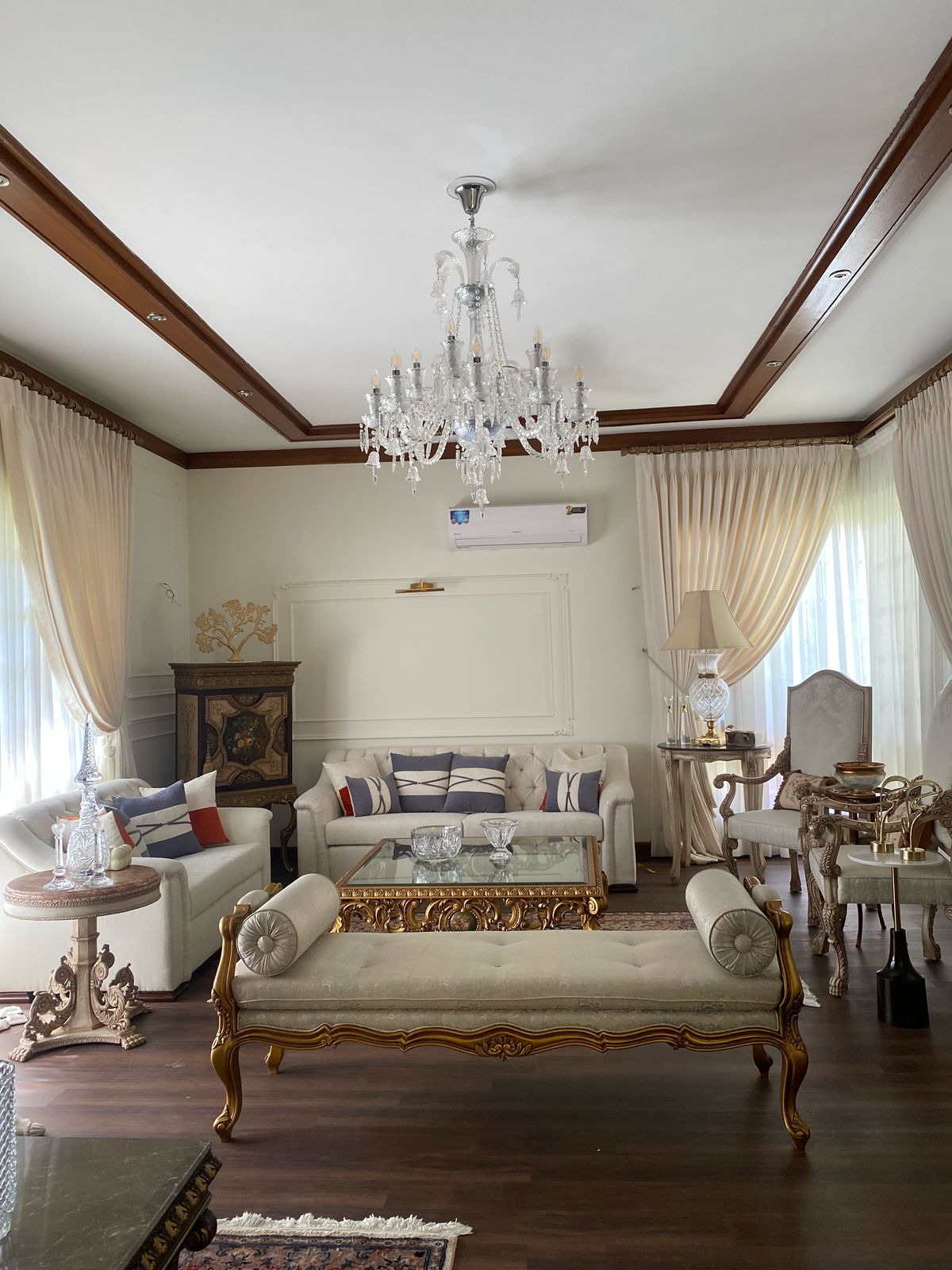 MR ASAD ROYAL - CLASSICAL DRAWING ROOM-4