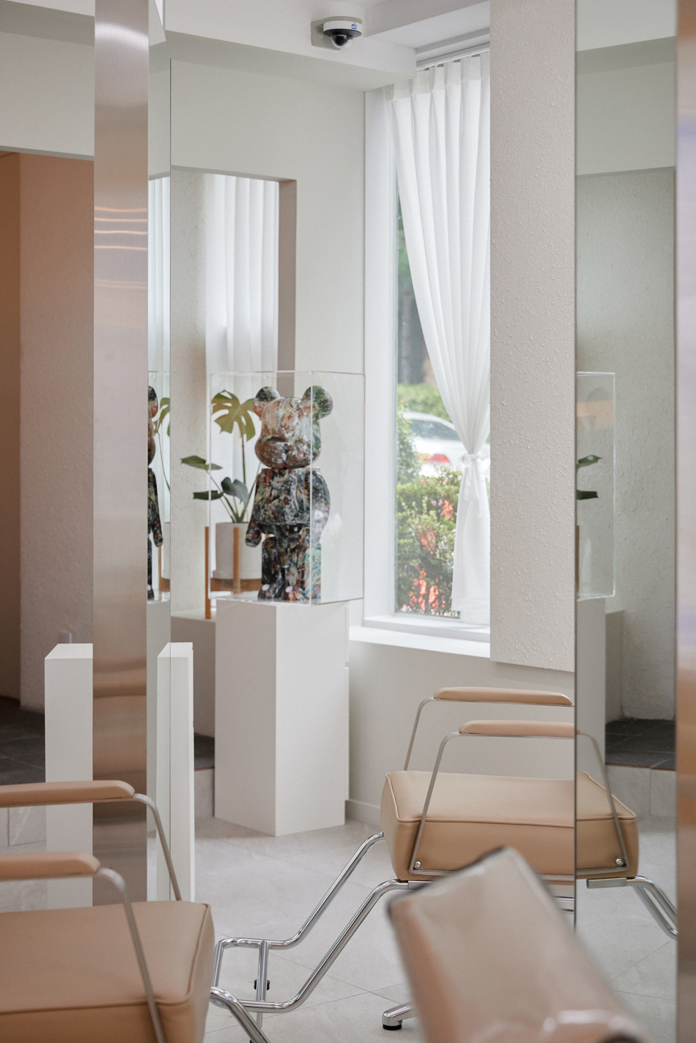 20 平米江南美容室设计 | 温馨氛围与白色&木纹的完美融合-14