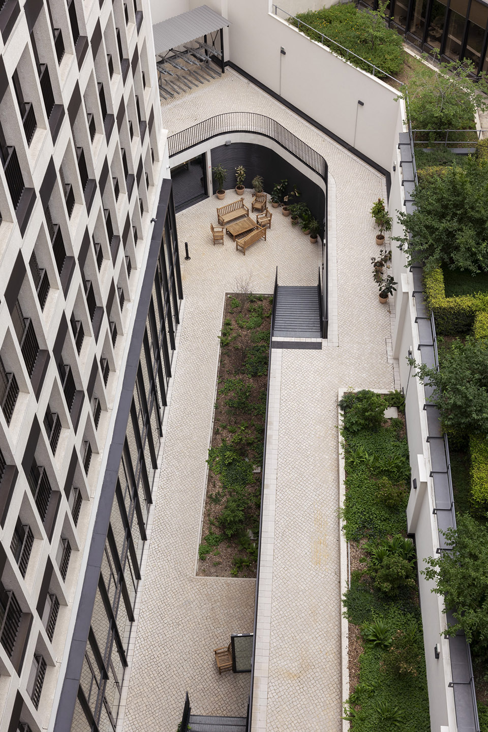 巴黎110米焕新立面项目丨法国巴黎丨Baumschlager Eberle Architekten-24