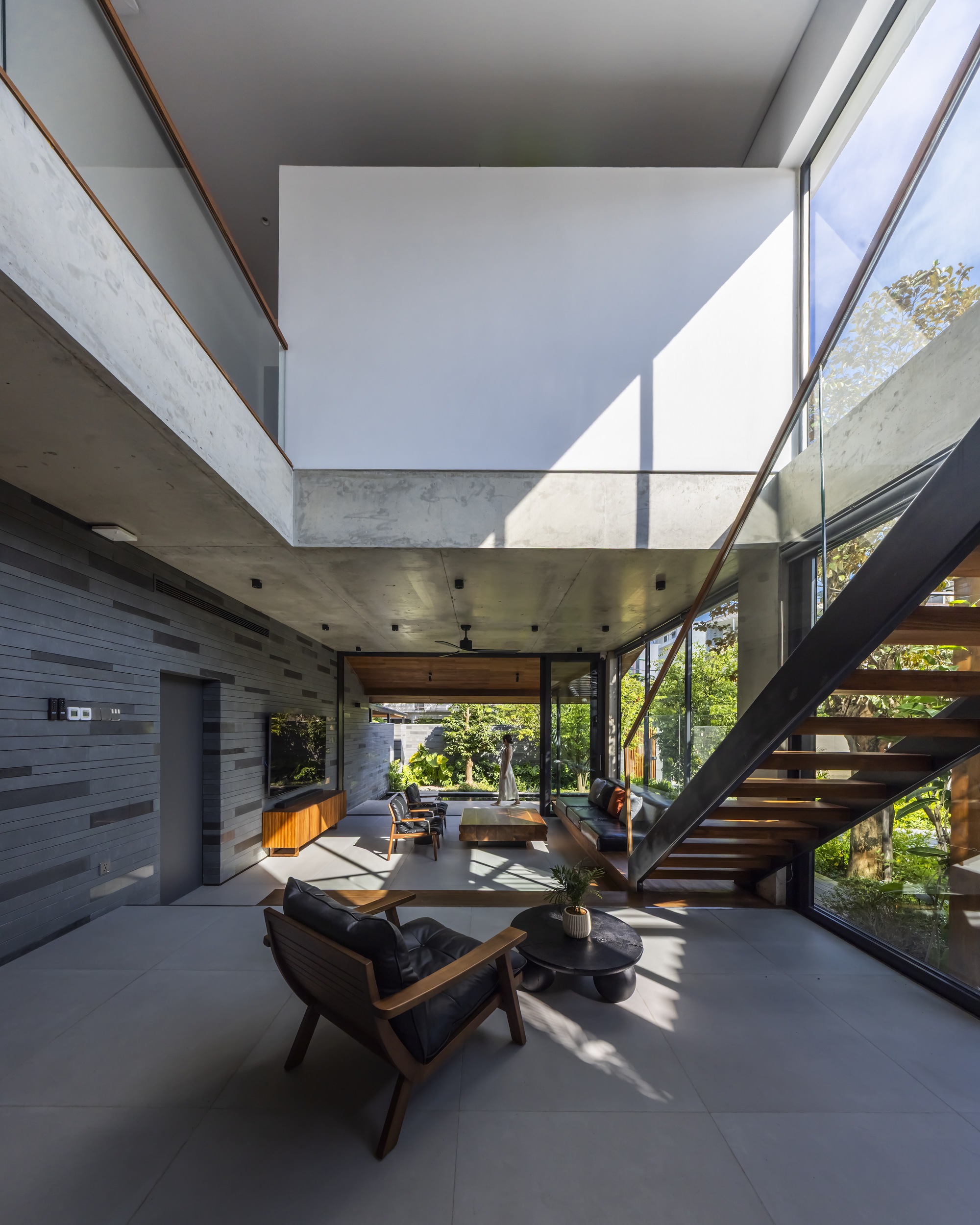 别墅庭院丨越南丨AN NAM Architecture-16