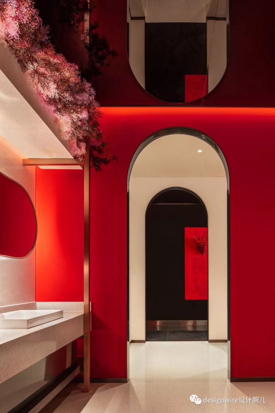 曾建龙打造花禾牛浦东店 | 红艳空间里的美学盛宴-63