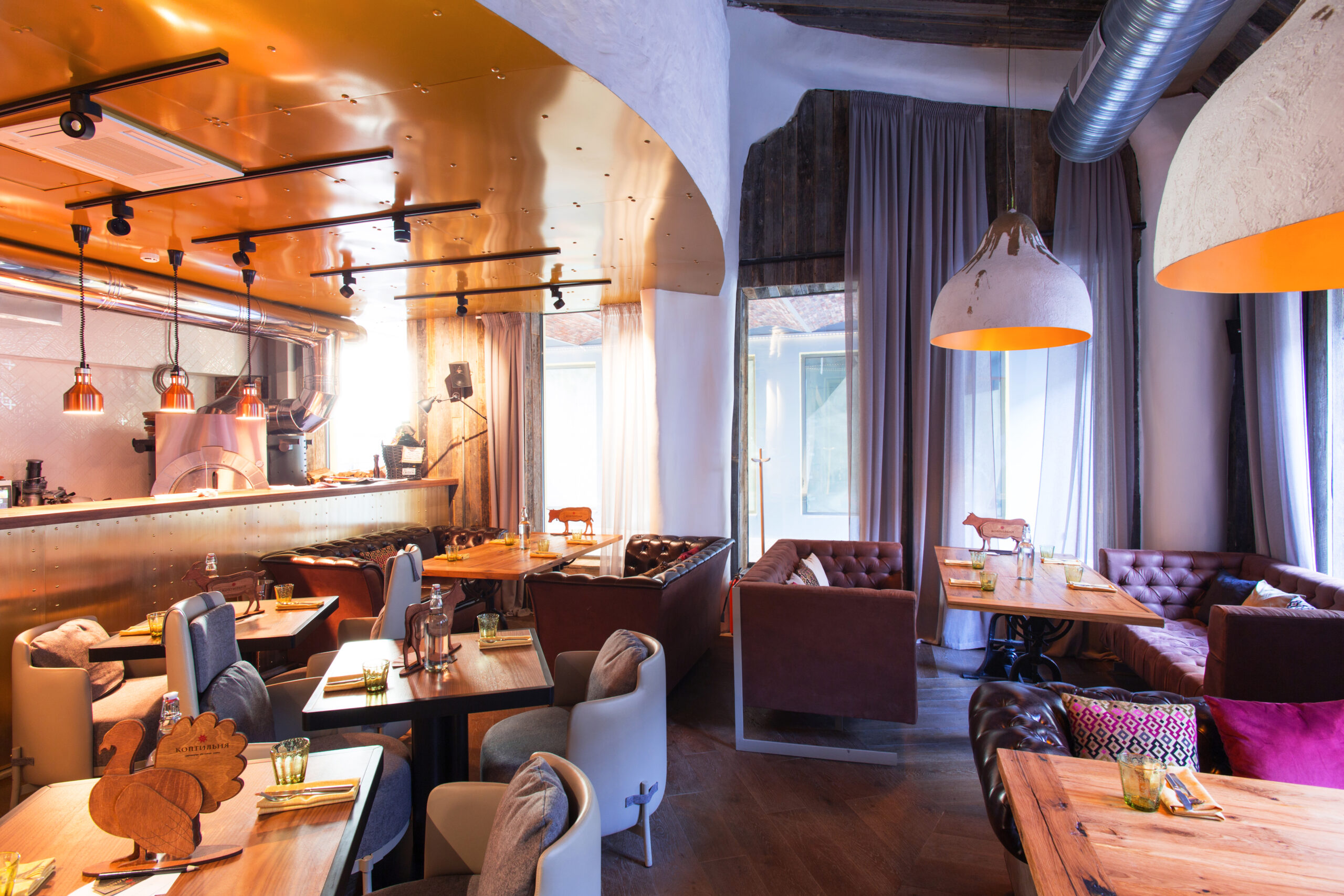 Дизайн ресторана Коптильня(烤肉店餐厅设计)丨бюро ARXY(ARXY工作室)-13