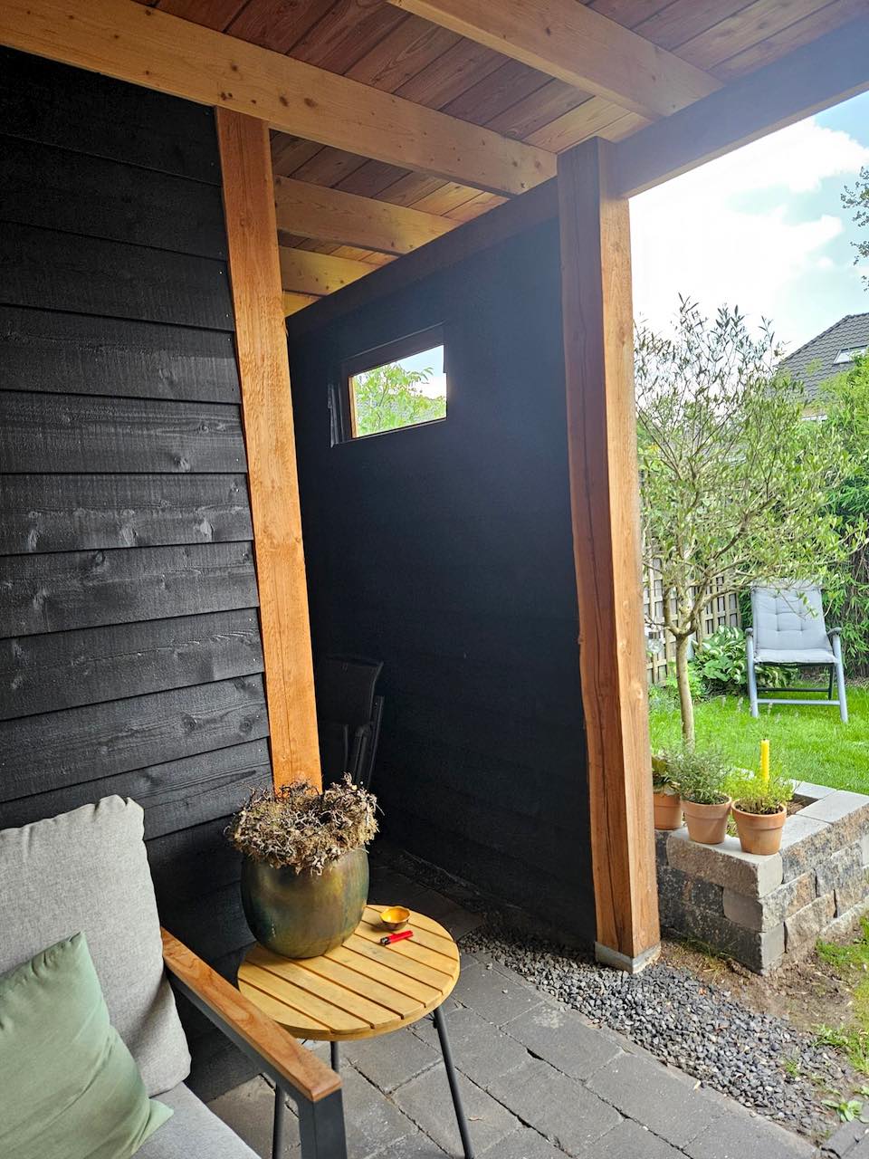 Margreet的带露台小花园丨荷兰阿森-27