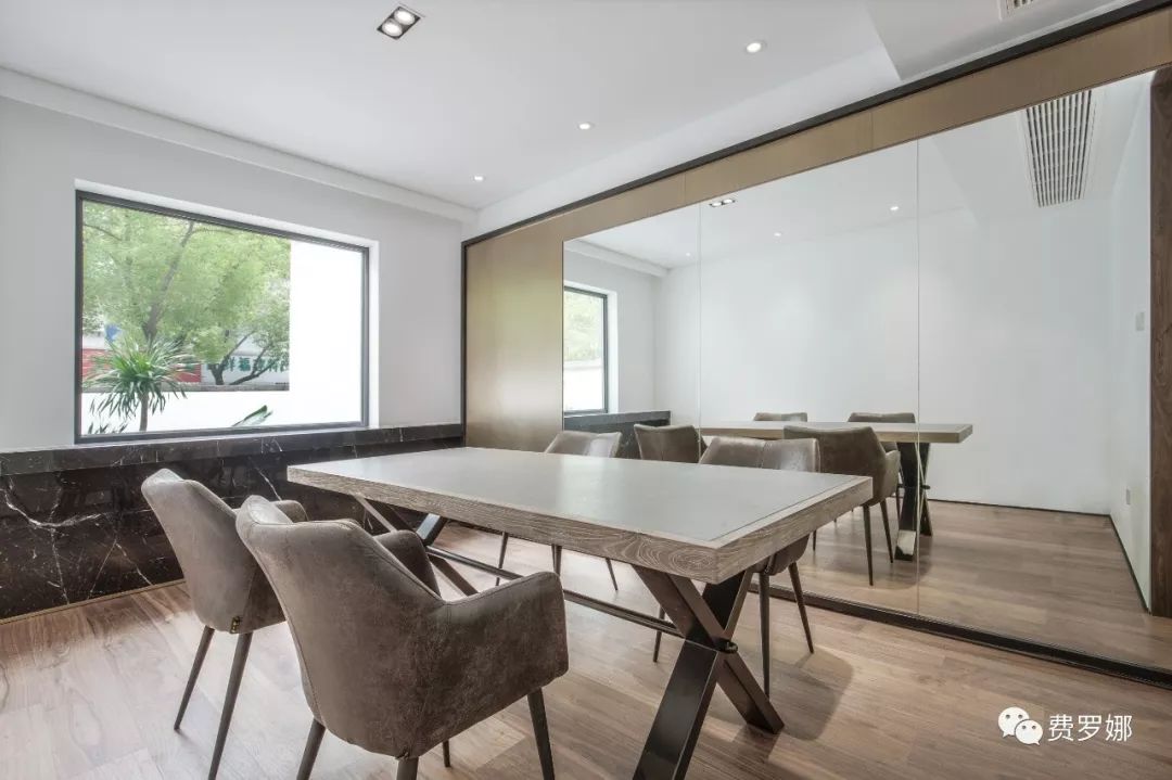 【周六案例放送】在居住楼里，他们只想设计一花一草 | 水泥瓷砖应用-25