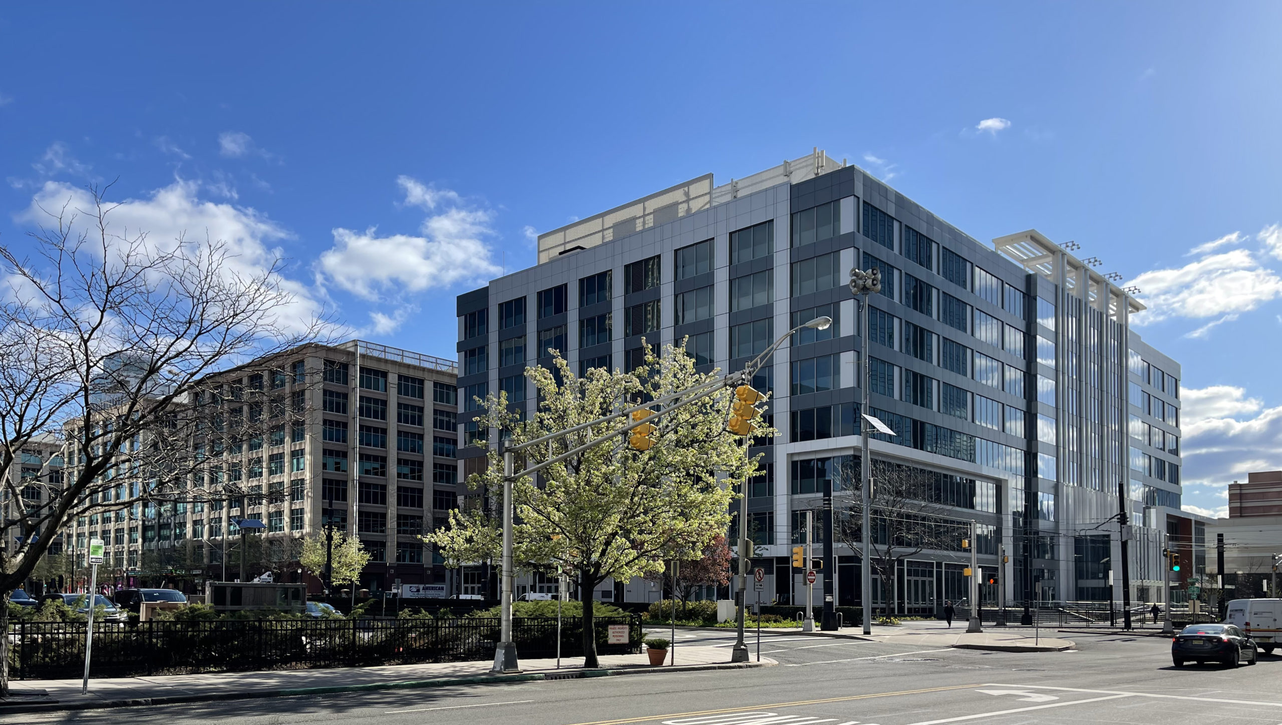 Harborside 1-3 Completes Renovation in Jersey City, New Jersey - New York YIMBY-9