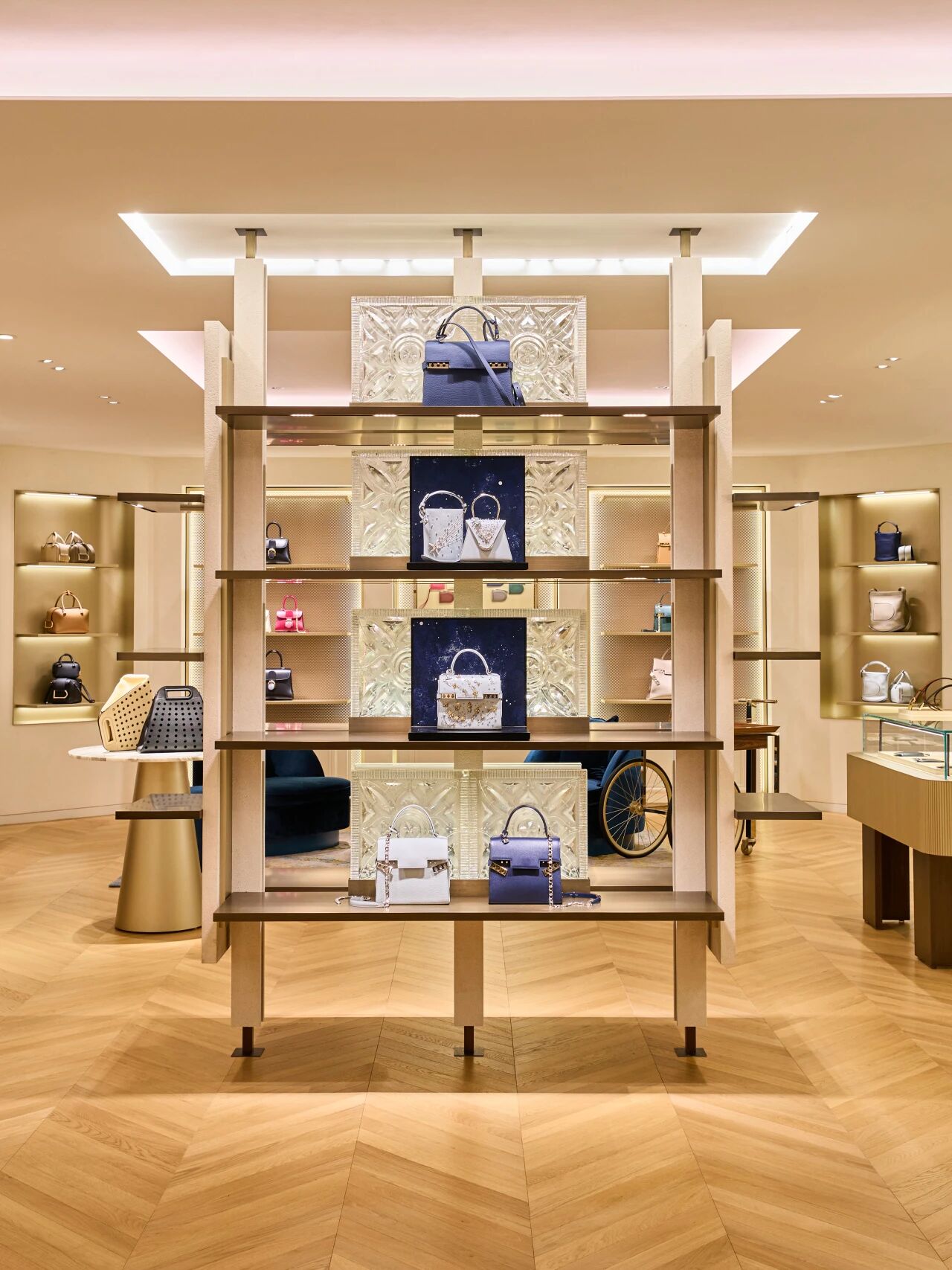 新作｜德尔沃Delvaux亚洲精品店   Vudafieri Saverino Partners-19