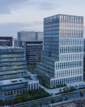 张江人工智能产业创新与服务平台丨中国上海丨致正建筑工作室,大正建筑事务所等