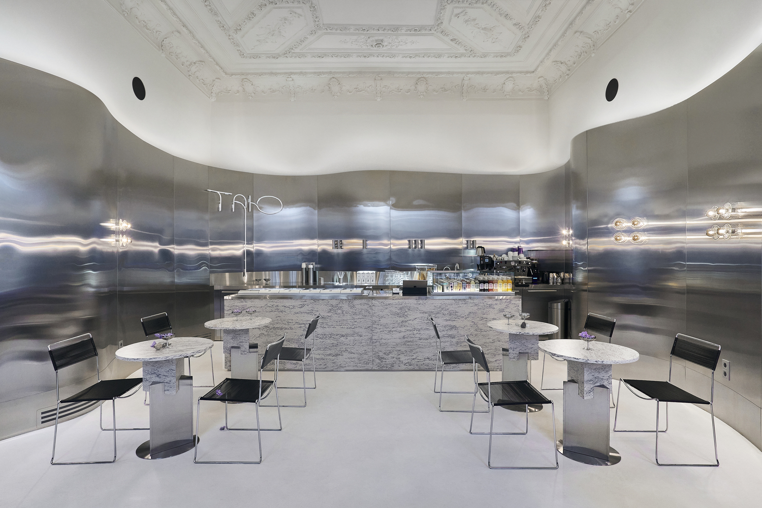 乌克兰 Odesa 台宇冰淇淋店丨Sivak+Partners Studio-12