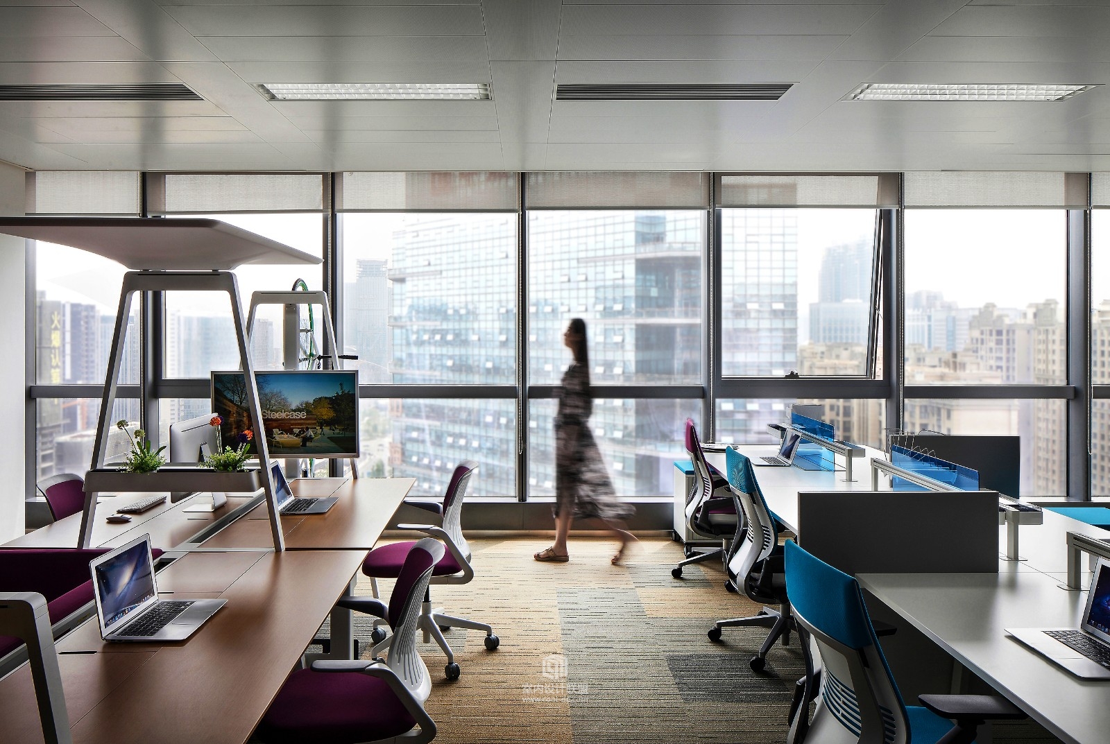 中海国际中心写字楼示范单位-17