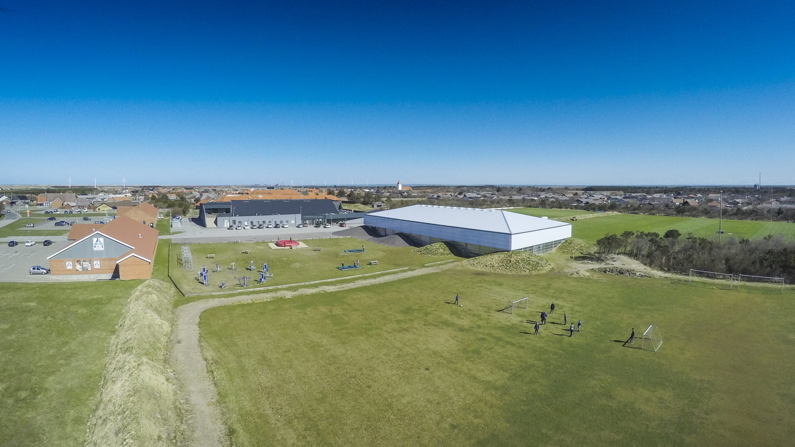 低成本活力运动场 | 活动景观设计-36