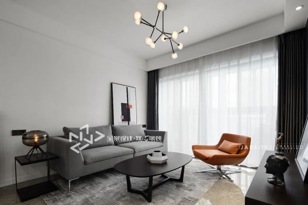85㎡现代黑白灰,单身小哥哥的简洁时尚之家-35