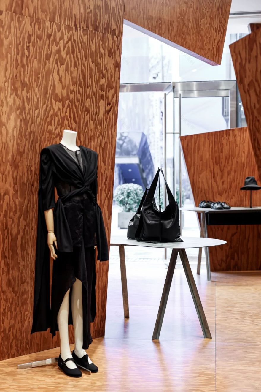 Yohji Yamamoto 北京三里屯太古里全新店铺丨中国北京丨日本 OSO 建筑事务所-10