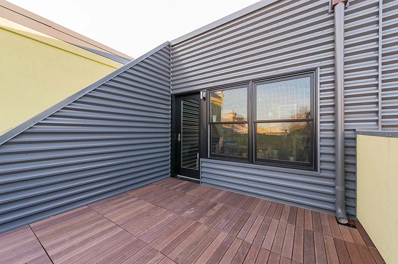 豪华别墅 现代风格美国费城的废弃泡菜场改造住宅-9