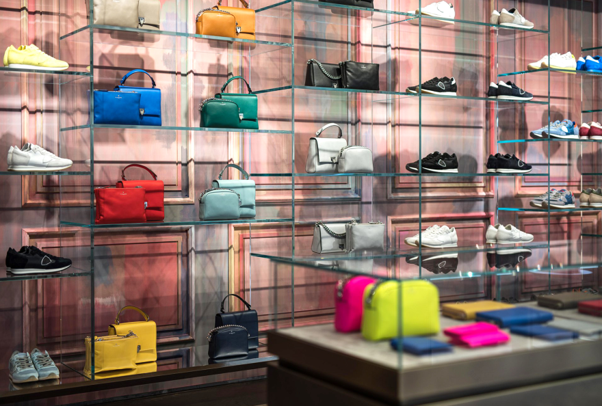 巴黎菲利普模特精品店丨法国巴黎丨Marco Costanzi Architects-4