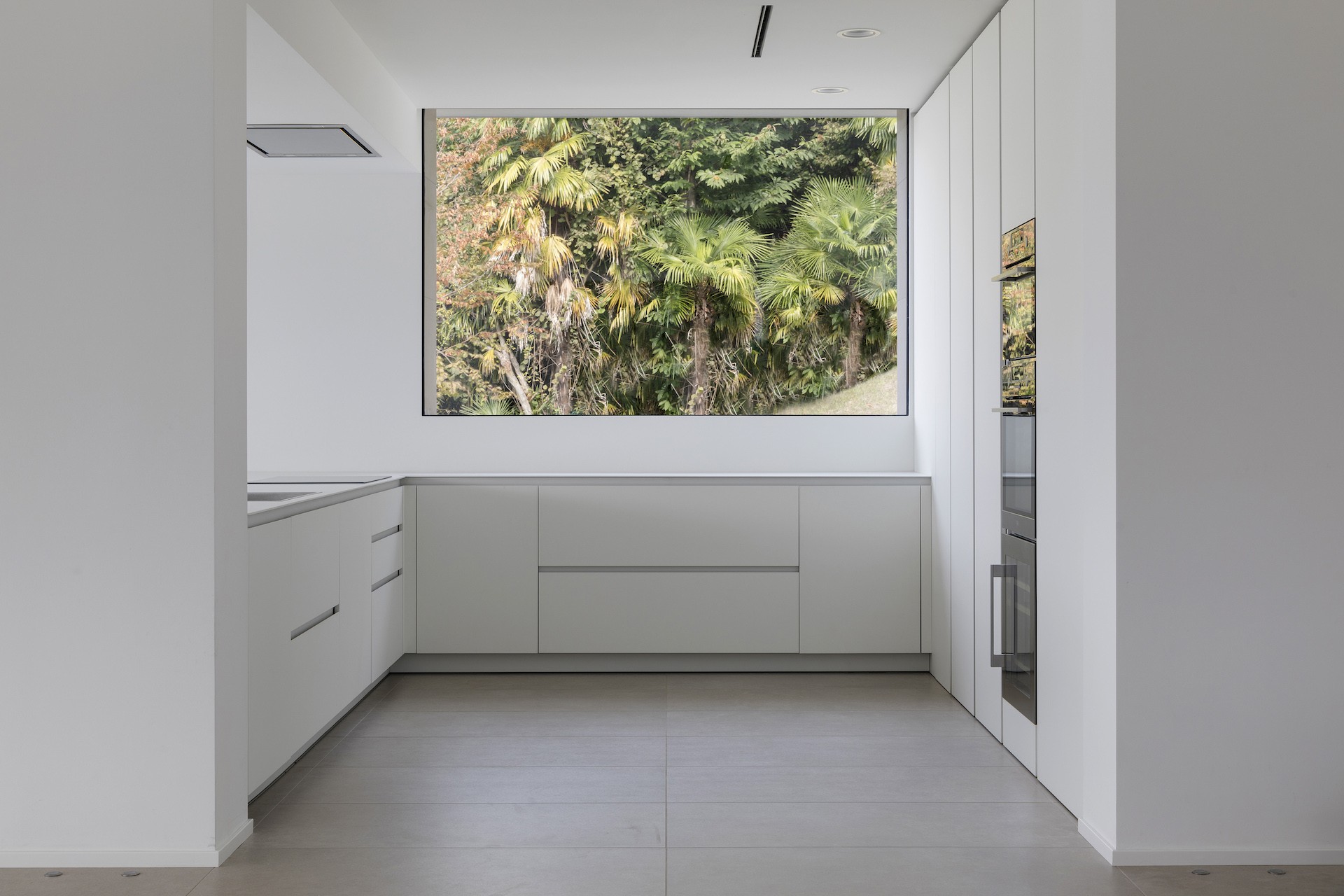 现代简约山坡别墅-10