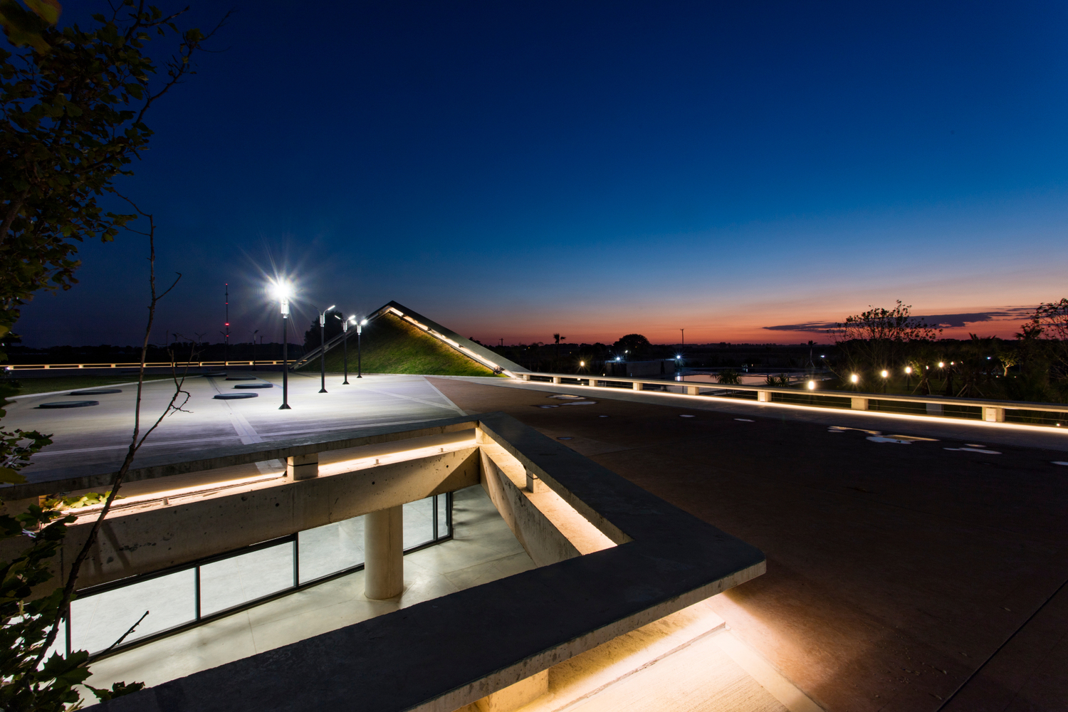 融合景观的圣克拉拉公园 Pavilion in Parque Santa Clara-53