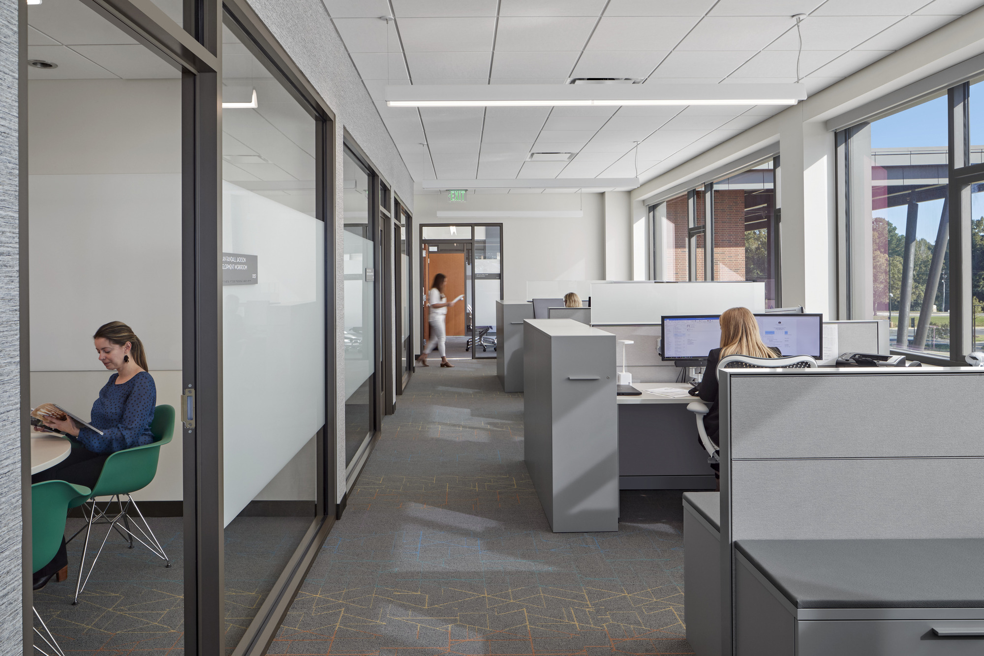 Jay and Susie Gogue Performing Arts Center / Wilson Butler Architects-46