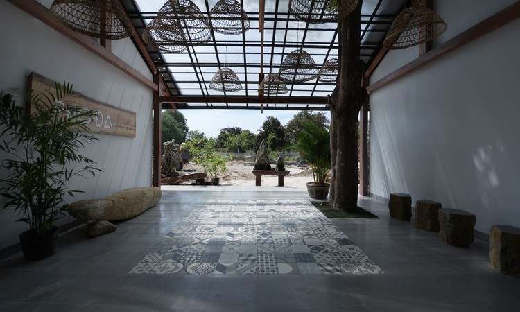 越南中部沿海城镇的生态咖啡馆-4