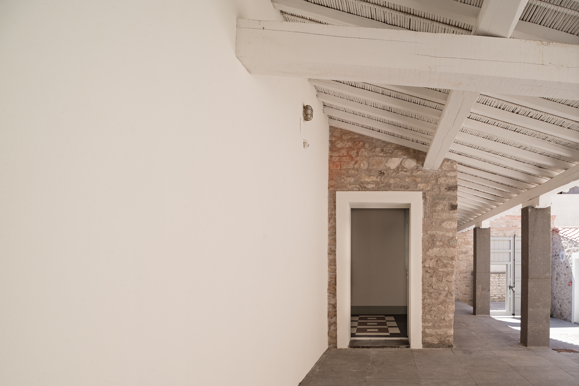 Casa del Vescovo 酒店修复设计-48