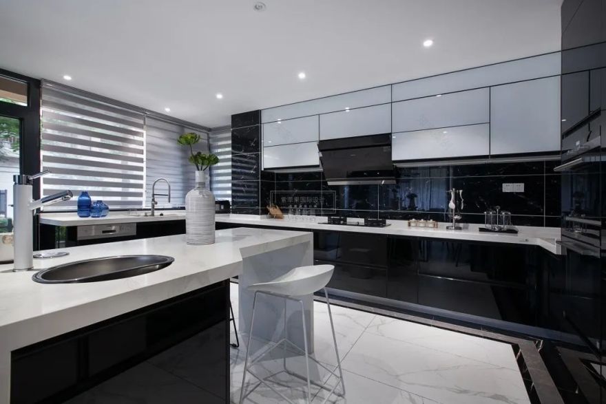 黑白弈棋 · 内敛静修细品生活的现代家居设计丨紫苹果装饰集团-40