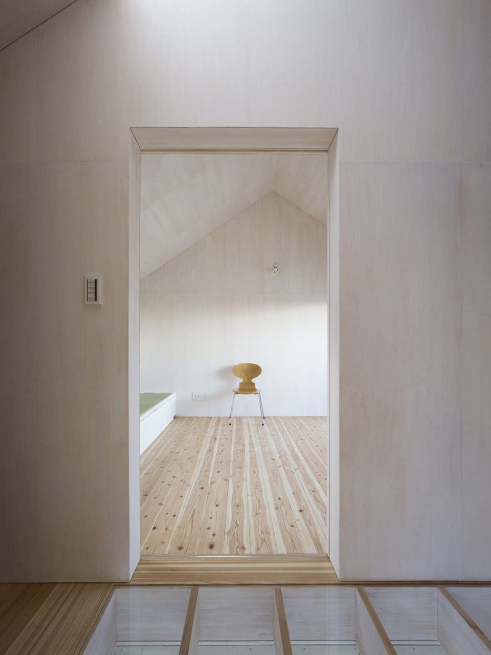 曇りの家(Cloudy house)丨日本大分丨塩塚隆生アトリエ(意匠),大賀成典(構造)-15