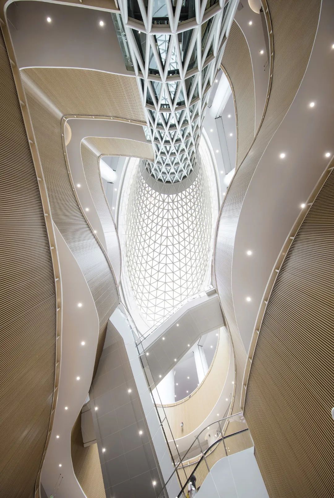 襄阳网红图书馆,自然光线下的现代阅读空间-32