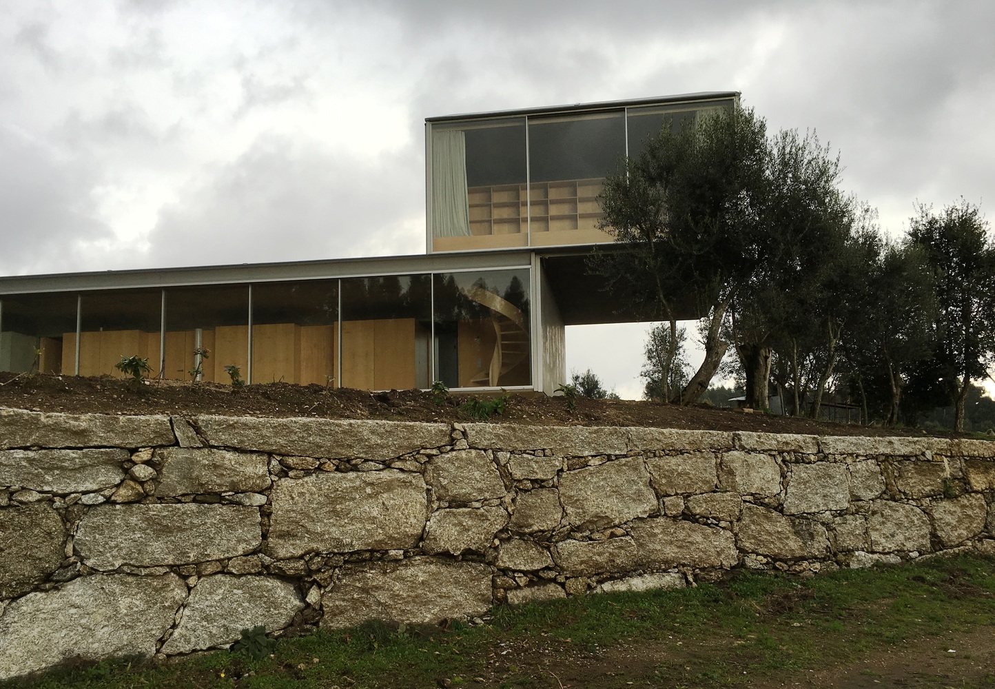 葡萄牙古农场住宅修复与改造-38