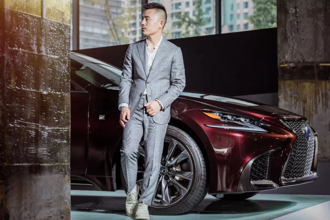 方磊会客室 | 方磊 x 路虎揽胜星脉 极简是共通的话题-51