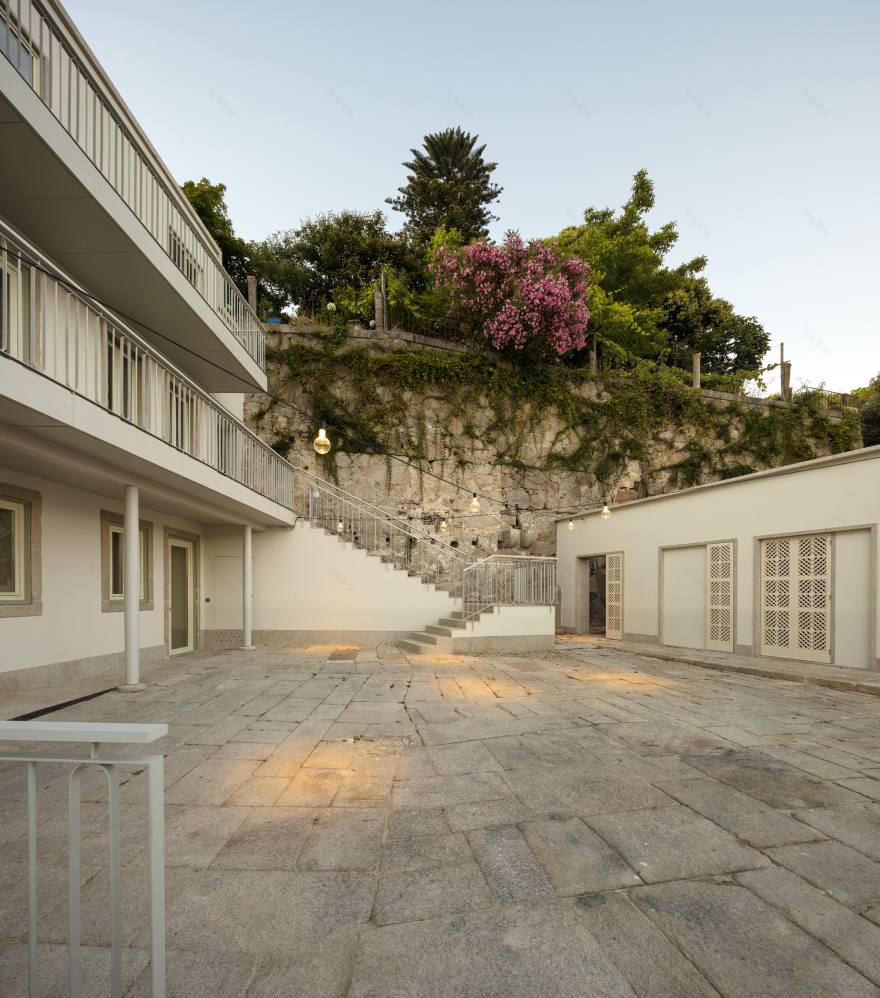 葡萄牙波尔图 Monte dos Judeus 74 公寓修复项目——新旧融合的魅力-15